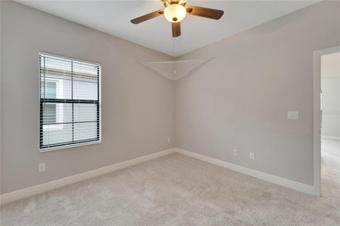 House in Apollo Beach, Florida 4 bedrooms, 192.49 sq.m. № 1812876 - photo 24