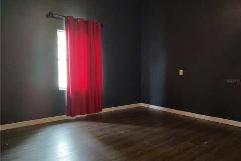 Casa en alquiler en Tampa, Florida, 5 dormitorios, 156.35 m2 № 1795631 - foto 6