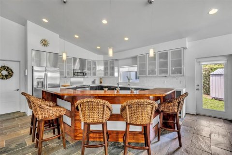 House in Winter Park, Florida 3 bedrooms, 229.19 sq.m. № 2100179 - photo 11
