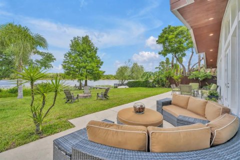 House in Winter Park, Florida 3 bedrooms, 229.19 sq.m. № 2100179 - photo 26