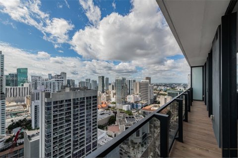 Condominio en alquiler en Miami, Florida, 2 dormitorios, 96.9 m2 № 2039629 - foto 23