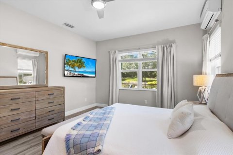 Casa en venta en Sarasota, Florida, 4 dormitorios, 224.64 m2 № 2157576 - foto 29