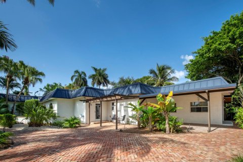 Casa en venta en Fort Lauderdale, Florida, 3 dormitorios, 252.51 m2 № 2343838 - foto 3