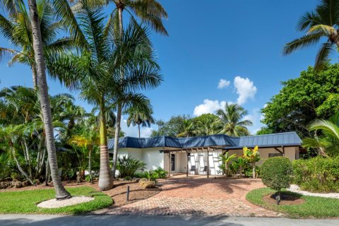 Casa en venta en Fort Lauderdale, Florida, 3 dormitorios, 252.51 m2 № 2343838 - foto 4