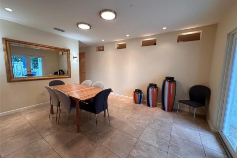 Casa en venta en Fort Lauderdale, Florida, 3 dormitorios, 252.51 m2 № 2343838 - foto 18