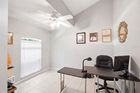 Casa en venta en Valrico, Florida, 5 dormitorios, 335.28 m2 № 2223469 - foto 6
