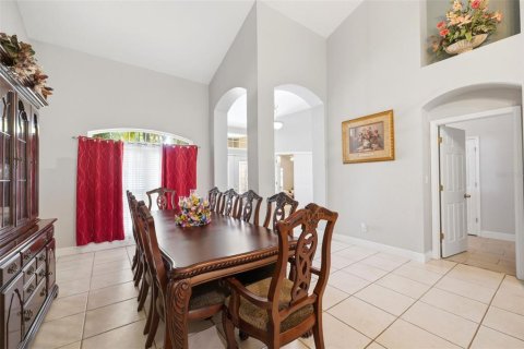 Casa en venta en Valrico, Florida, 5 dormitorios, 335.28 m2 № 2223469 - foto 9