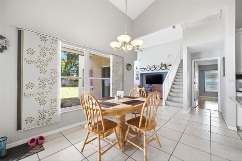 Casa en venta en Valrico, Florida, 5 dormitorios, 335.28 m2 № 2223469 - foto 16