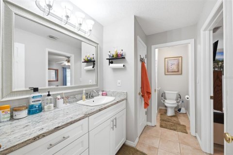 Casa en venta en Valrico, Florida, 5 dormitorios, 335.28 m2 № 2223469 - foto 29