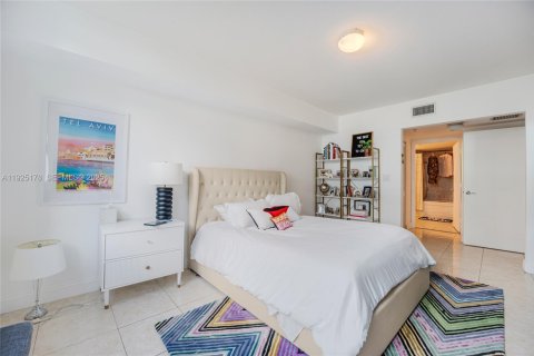 Appartement à louer à Miami, Floride: 1 chambre, 72 m2 № 1983771 - photo 14