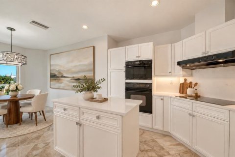 Купить кондоминиум в Сарасота, Флорида 7 комнат, 307.97м2, № 2427534 - фото 23