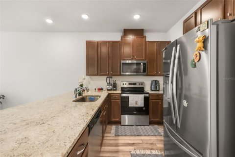 Townhouse in TOHOQUA in Kissimmee, Florida 3 bedrooms, 141.95 sq.m. № 2423839 - photo 8