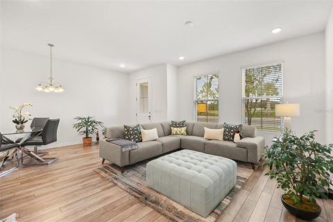 Townhouse in TOHOQUA in Kissimmee, Florida 3 bedrooms, 141.95 sq.m. № 2423839 - photo 4