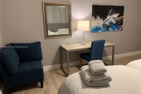 Снять в аренду виллу или дом в Майами-Гарденс, Флорида 5 спален, 198.53м2, № 2050091 - фото 20