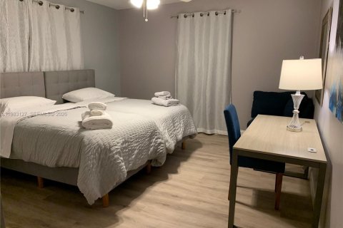 Снять в аренду виллу или дом в Майами-Гарденс, Флорида 5 спален, 198.53м2, № 2050091 - фото 23