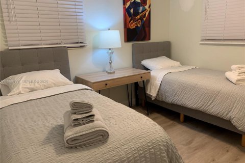 Снять в аренду виллу или дом в Майами-Гарденс, Флорида 5 спален, 198.53м2, № 2050091 - фото 21