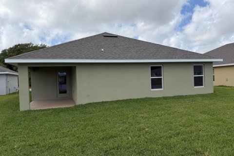 Casa en venta en St. Lucie, Florida, 3 dormitorios, 29.26 m2 № 2087383 - foto 3