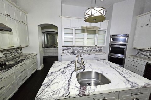House in Ocala, Florida 6 bedrooms, 471.11 sq.m. № 2426037 - photo 23