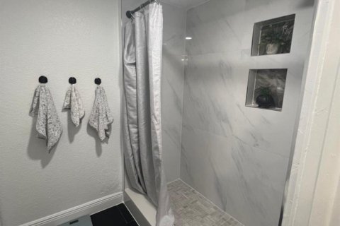 Touwnhouse à louer à West Palm Beach, Floride: 2 chambres, 117.43 m2 № 2390121 - photo 8