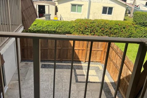 Touwnhouse à louer à West Palm Beach, Floride: 2 chambres, 117.43 m2 № 2390121 - photo 9