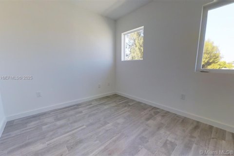 Condominio en alquiler en Miami Beach, Florida, 2 dormitorios, 73.21 m2 № 1986940 - foto 11