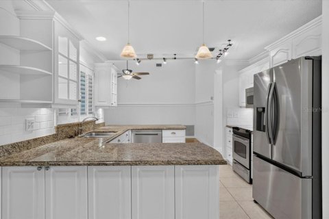 Villa ou maison à vendre à Bradenton, Floride: 3 chambres, 160.07 m2 № 2416901 - photo 13