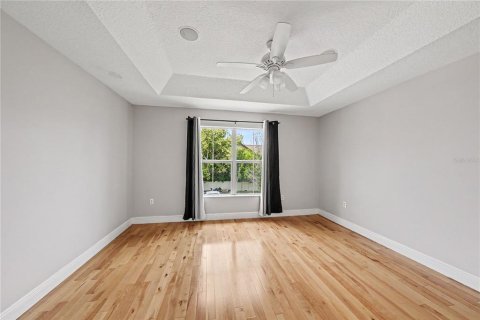 Townhouse in Tampa, Florida 2 bedrooms, 108.51 sq.m. № 2196945 - photo 9