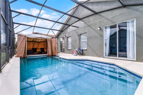 House in Davenport, Florida 4 bedrooms, 171.4 sq.m. № 1908798 - photo 16