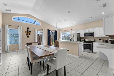 Casa en alquiler en Davenport, Florida, 4 dormitorios, 171.4 m2 № 1908798 - foto 4