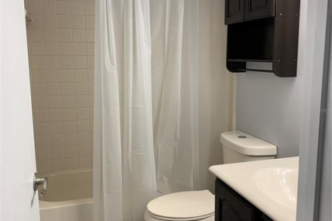 Townhouse in Gainesville, Florida 3 bedrooms, 127.28 sq.m. № 1765528 - photo 13