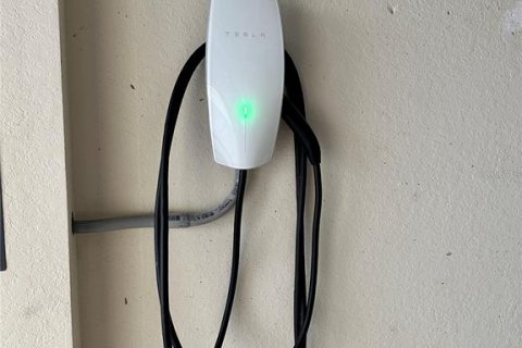Снять в аренду таунхаус в Тампа, Флорида 2 комнаты, 81.85м2, № 2107466 - фото 19