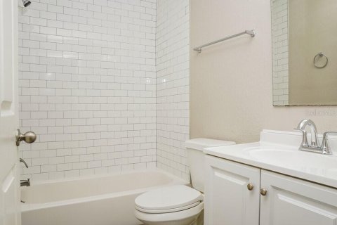 Casa en alquiler en Bradenton, Florida, 3 dormitorios, 119.84 m2 № 1914002 - foto 15