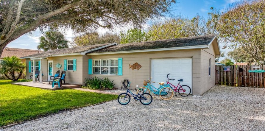 House in Saint Augustine, Florida 3 bedrooms, 109.62 sq.m. № 1569346