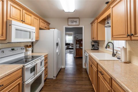 House in Lakeland, Florida 3 bedrooms, 192.87 sq.m. № 1898558 - photo 7