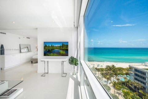 Copropriété à louer à Miami Beach, Floride: 2 chambres, 102.47 m2 № 1691377 - photo 10