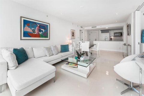 Copropriété à louer à Miami Beach, Floride: 2 chambres, 102.47 m2 № 1691377 - photo 13