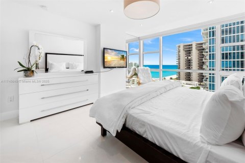 Copropriété à louer à Miami Beach, Floride: 2 chambres, 102.47 m2 № 1691377 - photo 16