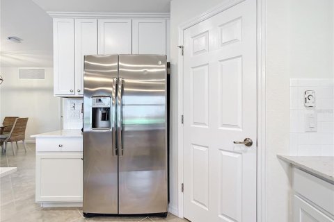 Condo in Venice, Florida, 3 bedrooms  № 1894531 - photo 18