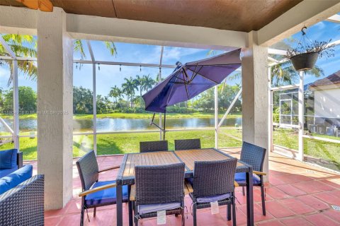 Villa ou maison à vendre à Weston, Floride: 3 chambres, 168.62 m2 № 1964204 - photo 24