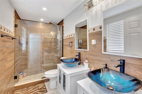 Villa ou maison à vendre à Weston, Floride: 3 chambres, 168.62 m2 № 1964204 - photo 21