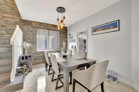 Villa ou maison à vendre à Weston, Floride: 3 chambres, 168.62 m2 № 1964204 - photo 7