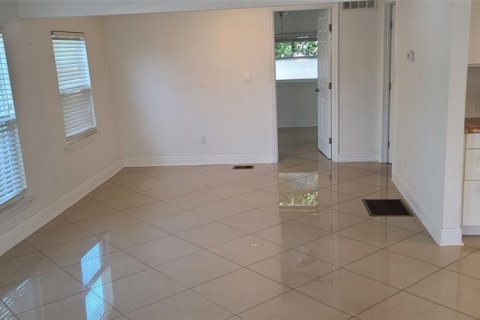Appartement à louer à Clearwater, Floride: 2 chambres, 92.72 m2 № 2423606 - photo 7