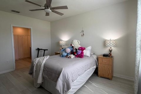 Casa en alquiler en Auburndale, Florida, 4 dormitorios, 171.96 m2 № 2421746 - foto 10