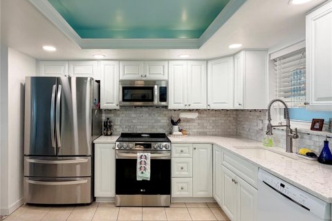 Copropriété à vendre à Saint Petersburg, Floride: 1 chambre, 110.09 m2 № 2413462 - photo 7