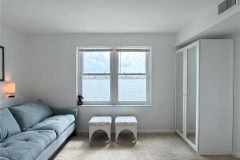 Copropriété à vendre à Saint Petersburg, Floride: 1 chambre, 110.09 m2 № 2413462 - photo 13
