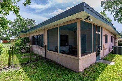 Casa en venta en Titusville, Florida, 3 dormitorios, 164.16 m2 № 1810247 - foto 21