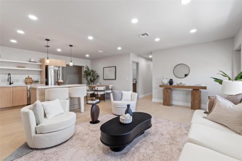 Купить виллу или дом в Норт-Лодердейл, Флорида 4 спальни, 116.5м2, № 2007309 - фото 3