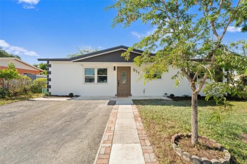 Купить виллу или дом в Норт-Лодердейл, Флорида 4 спальни, 116.5м2, № 2007309 - фото 2