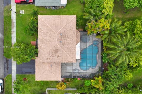 Casa en venta en Davie, Florida, 4 dormitorios, 234.3 m2 № 1857141 - foto 5