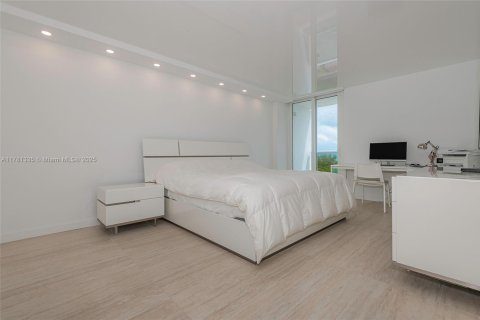 Copropriété à vendre à Sunny Isles Beach, Floride: 2 chambres, 126.07 m2 № 1698704 - photo 20